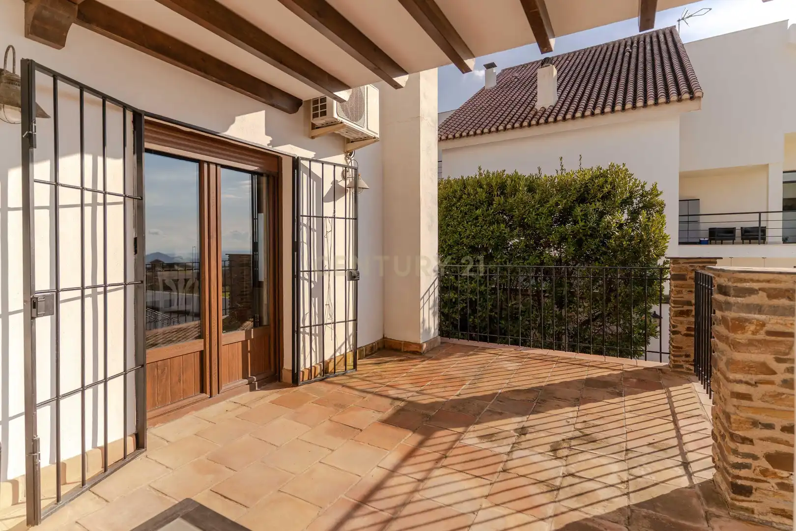 Terraza de Casa o chalet en venta en La Zubia con Aire acondicionado, Jardín privado y Trastero