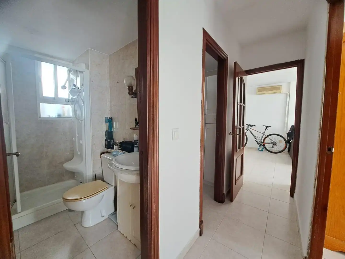 Baño de Piso en venta en Chiclana de la Frontera con Aire acondicionado y Trastero