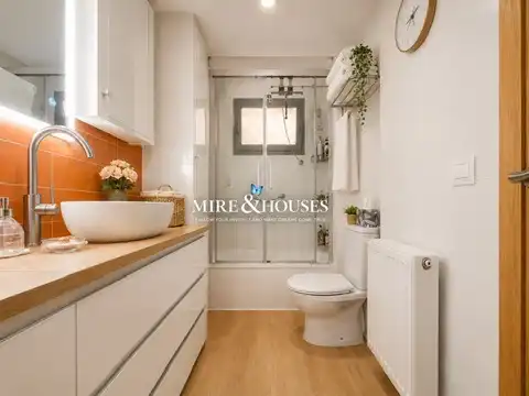 Baño de Piso en venta en Alcobendas con Aire acondicionado, Calefacción y Trastero