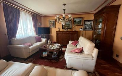 Living room of Flat for sale in Manzanares  with Air Conditioner