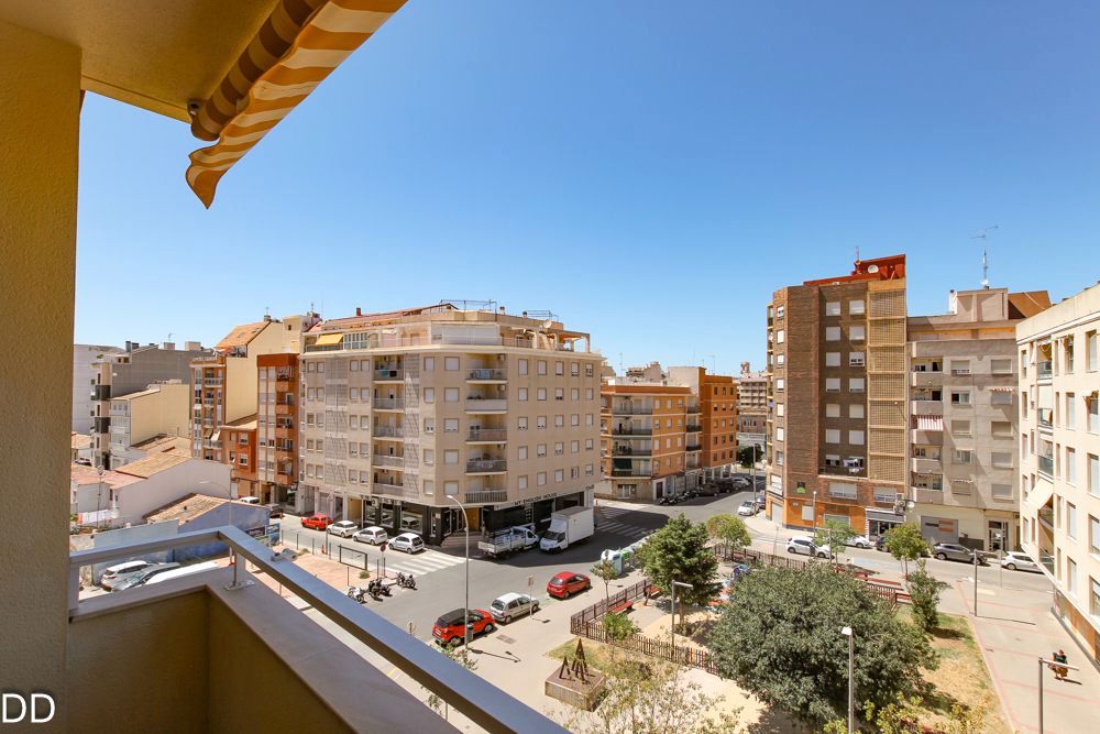 Vista exterior de Apartament en venda en Dénia amb Terrassa, Moblat i Forn
