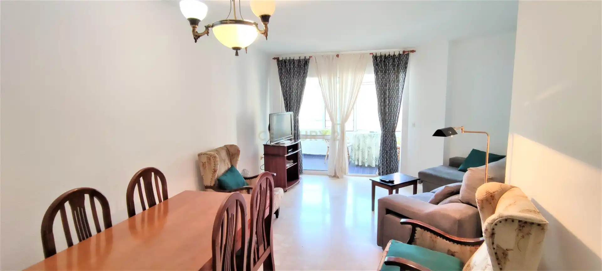 Wohnzimmer von Wohnung zur Miete in Málaga mit Klimaanlage