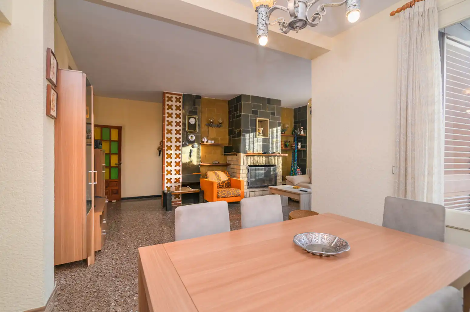 Sala d'estar de Casa o xalet en venda en Cubelles amb Terrassa i Balcó