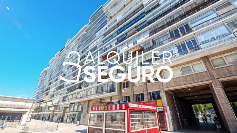 Vista exterior de Pis de lloguer en  Madrid Capital amb Calefacció, Terrassa i Moblat