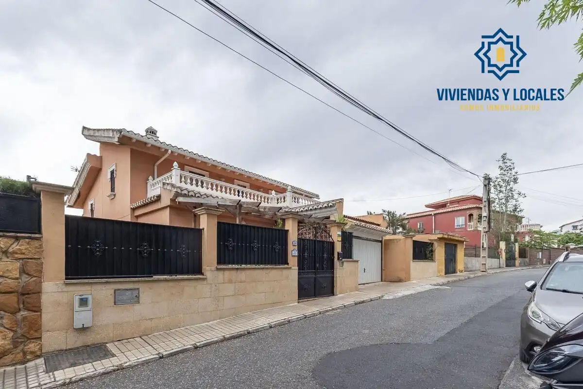Villa con terrazza in vendita a Calle Calle Sauce, imagen 3