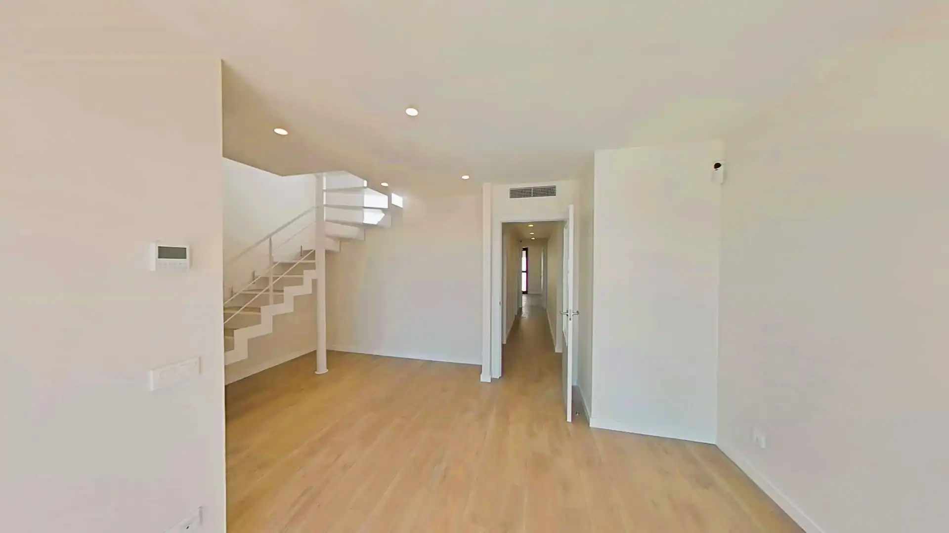 Ático en venta en Cubelles con Aire acondicionado, Calefacción y Jardín privado