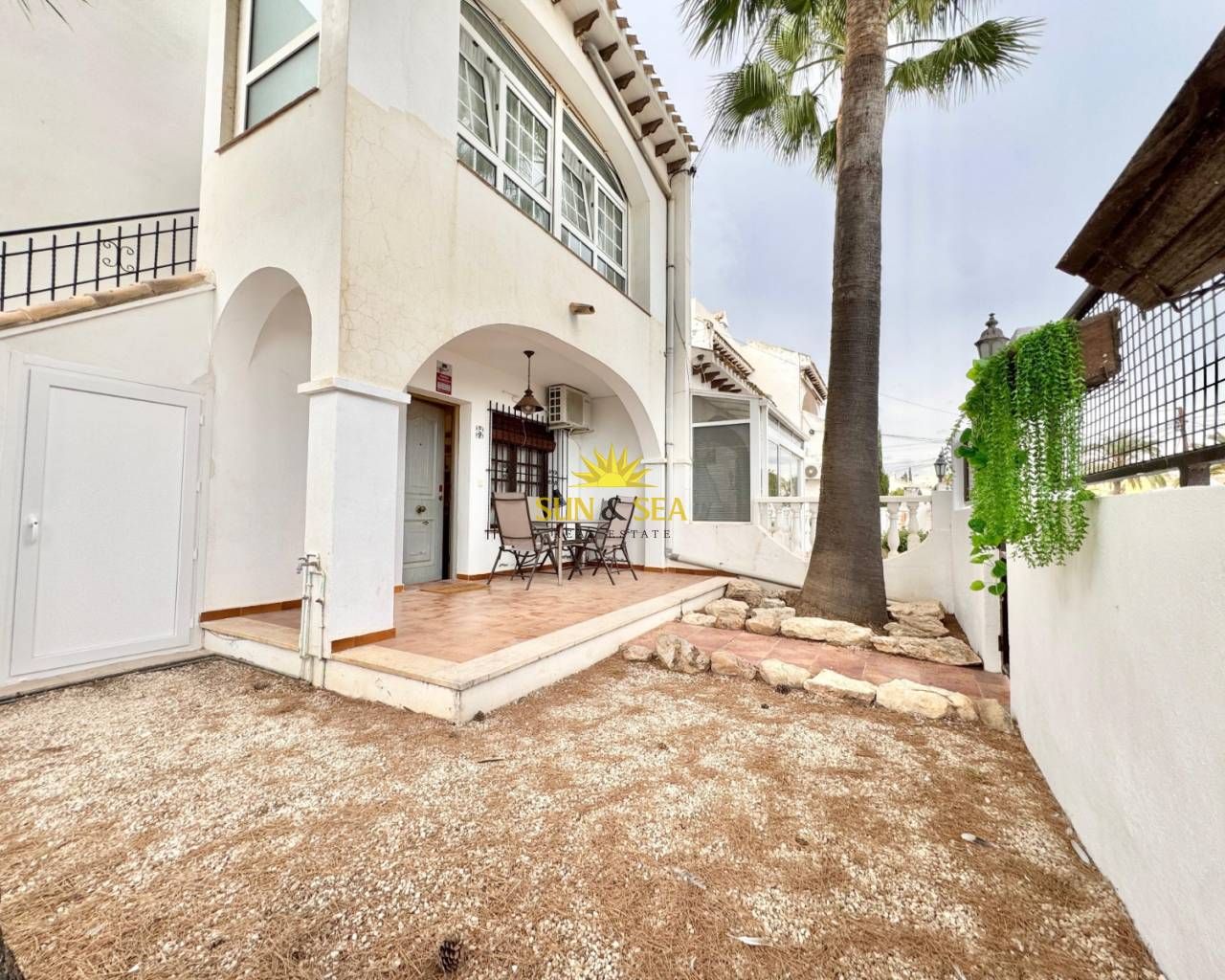 Exterior view of House or chalet to rent in Torrevieja  with Air Conditioner, Heating and Terrace