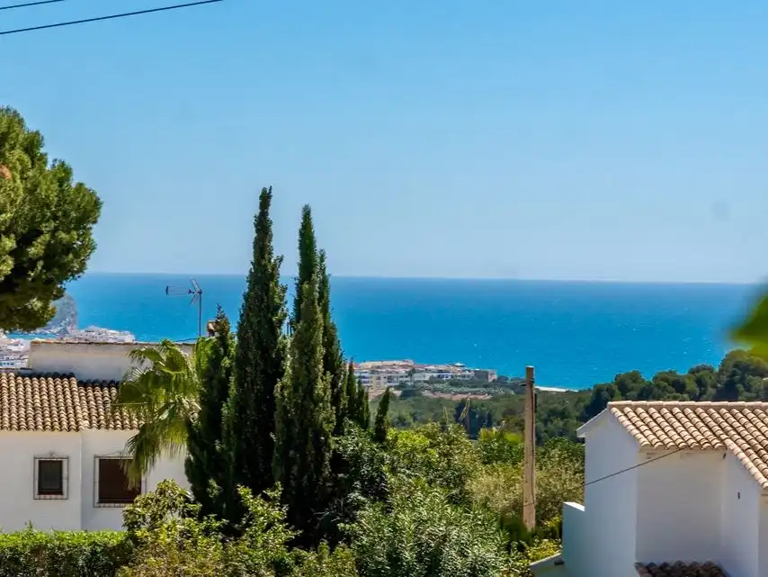 Vista exterior de Casa o xalet en venda en Moraira amb Aire condicionat, Terrassa i Piscina