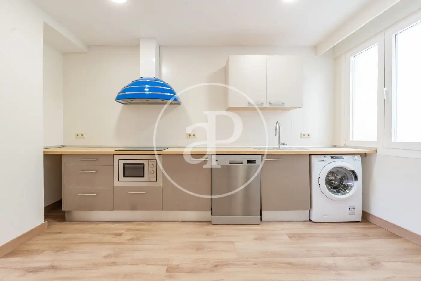 Küche von Wohnung zum Verkauf in Madrid mit Klimaanlage, Heizung und Terrasse