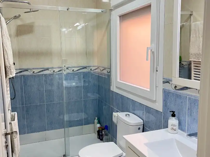 Bathroom of Flat for sale in Dúrcal, Granada