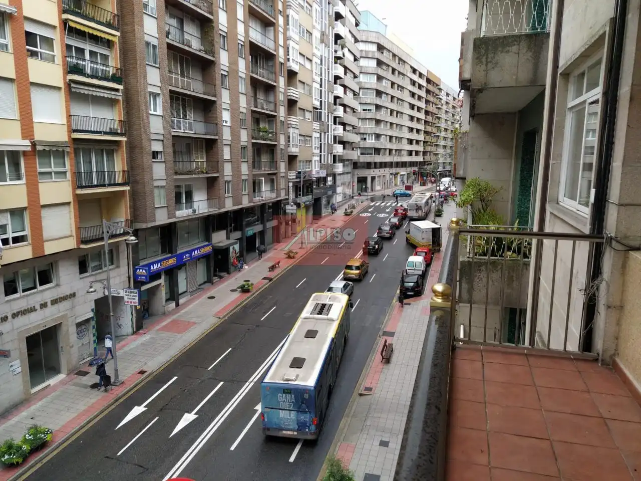Vista exterior de Piso de alquiler en Ourense Capital  con Calefacción, Amueblado y Balcón