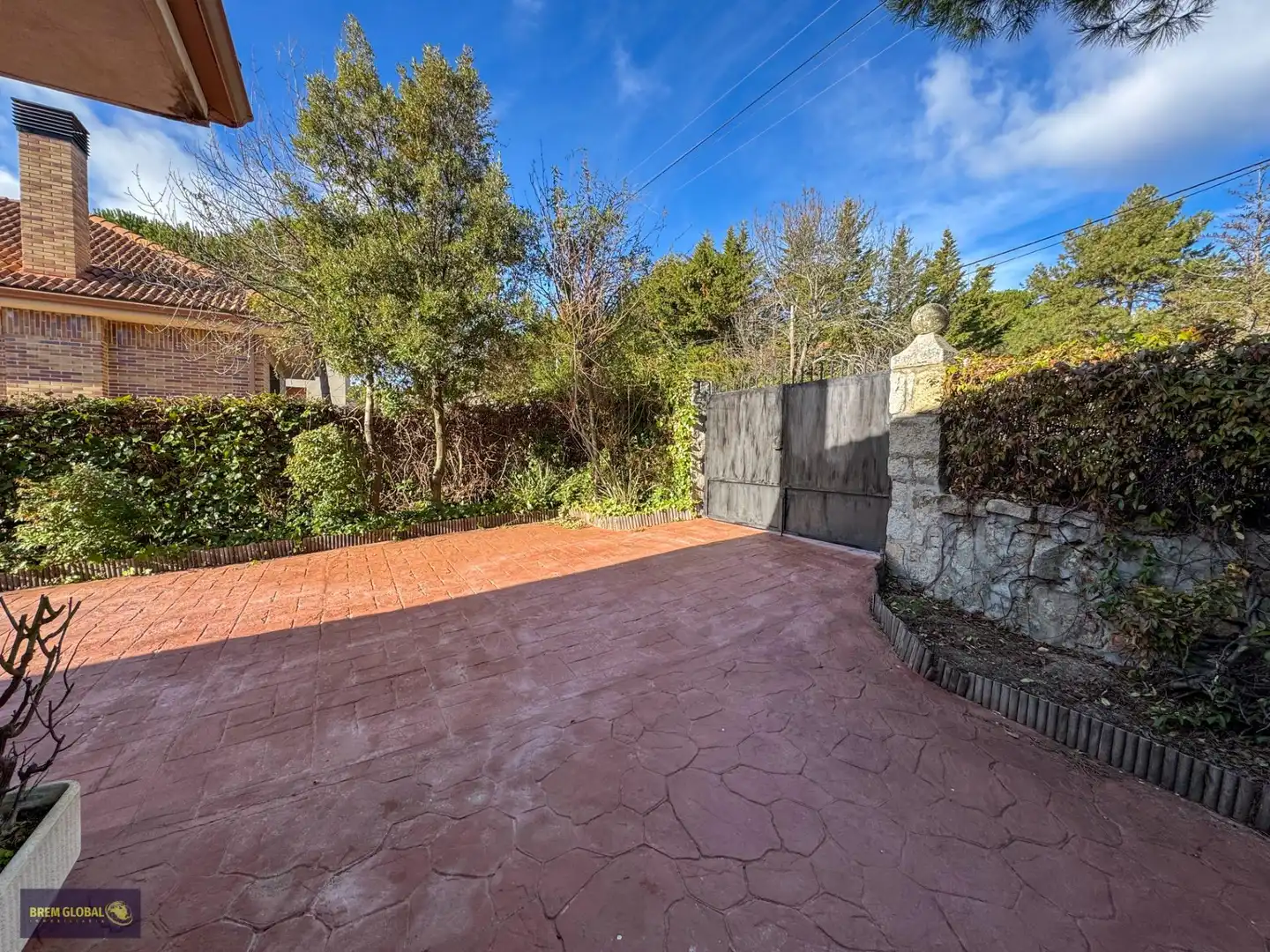 Jardín de Casa o chalet en venta en Lozoyuela-Navas-Sieteiglesias con Jardín privado