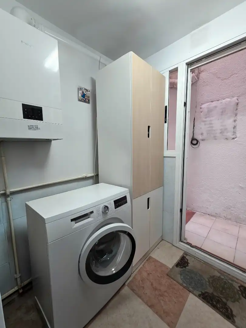 Küche von Erdgeschoss zum Verkauf in Barcelona mit Heizung, Terrasse und Möbliert