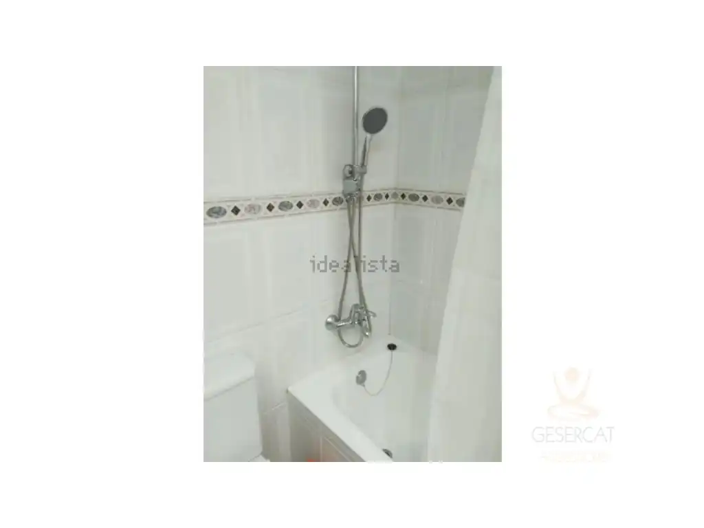 Baño de Casa o chalet en venta en El Vendrell con Jardín privado, Terraza y Balcón