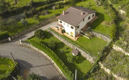 Vista exterior de Casa o xalet en venda en Gijón  amb Terrassa