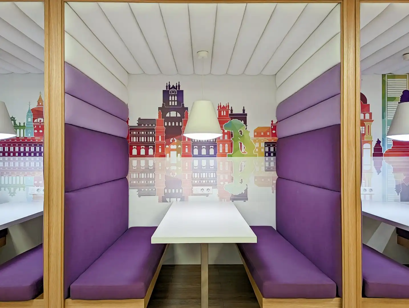Büro zur Miete in Madrid mit Klimaanlage, Heizung und Möbliert