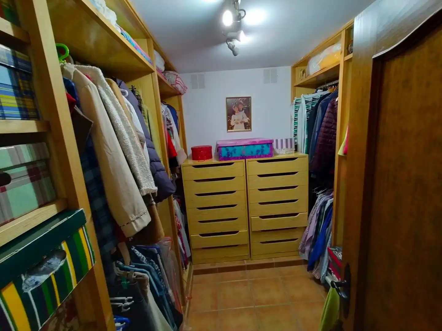 Dormitori de Casa o xalet en venda en La Línea de la Concepción amb Aire condicionat, Jardí privat i Traster