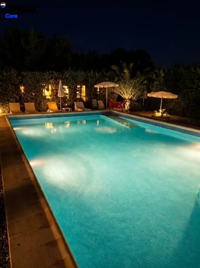Piscina de Casa o chalet en venta en Badajoz con Aire acondicionado, Jardín privado y Trastero