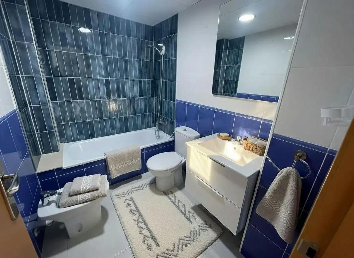 Bany de Apartament en venda en La Ràpita amb Terrassa