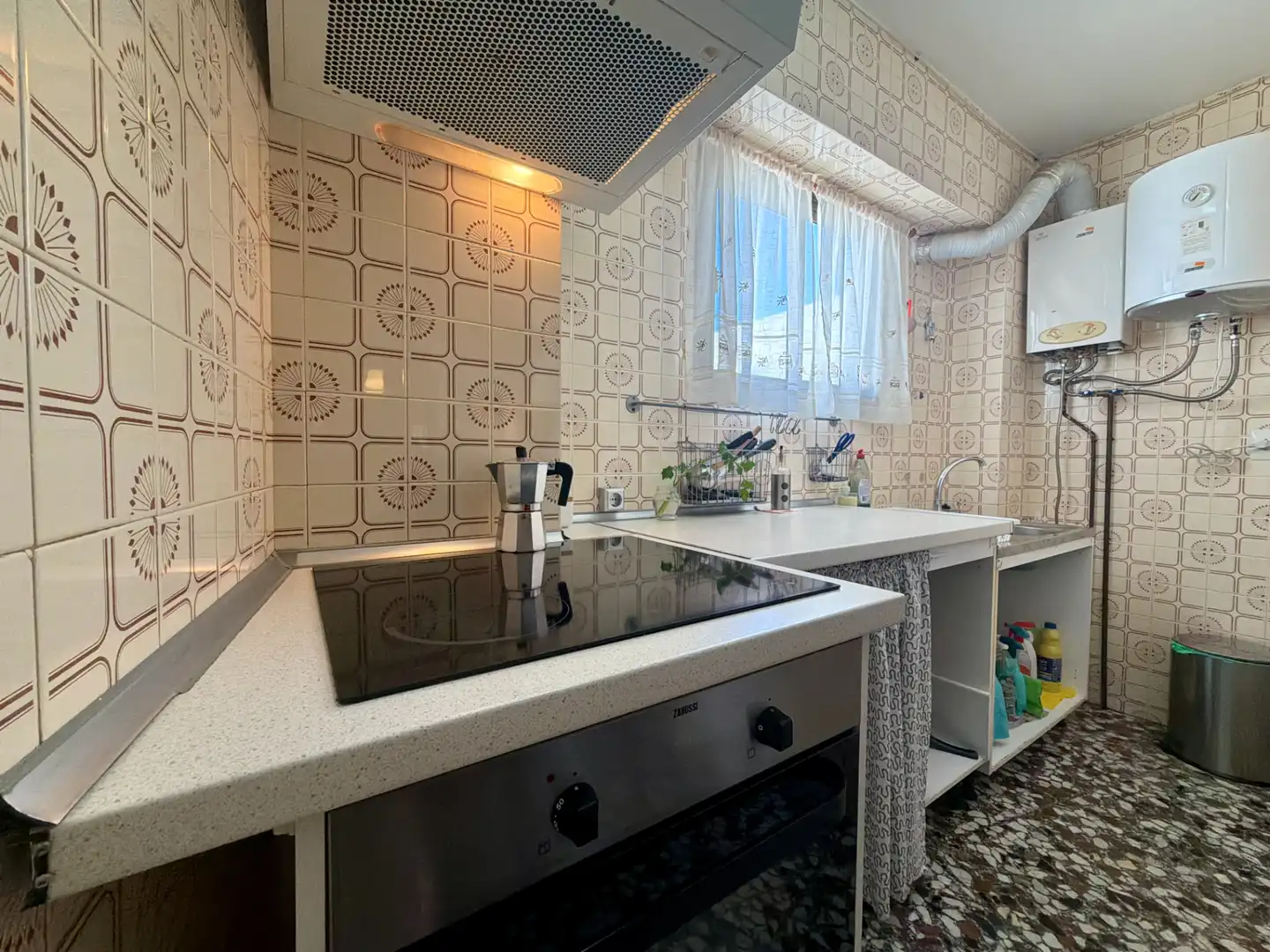 Cuina de Casa o xalet en venda en Canjáyar amb Aire condicionat, Terrassa i Traster