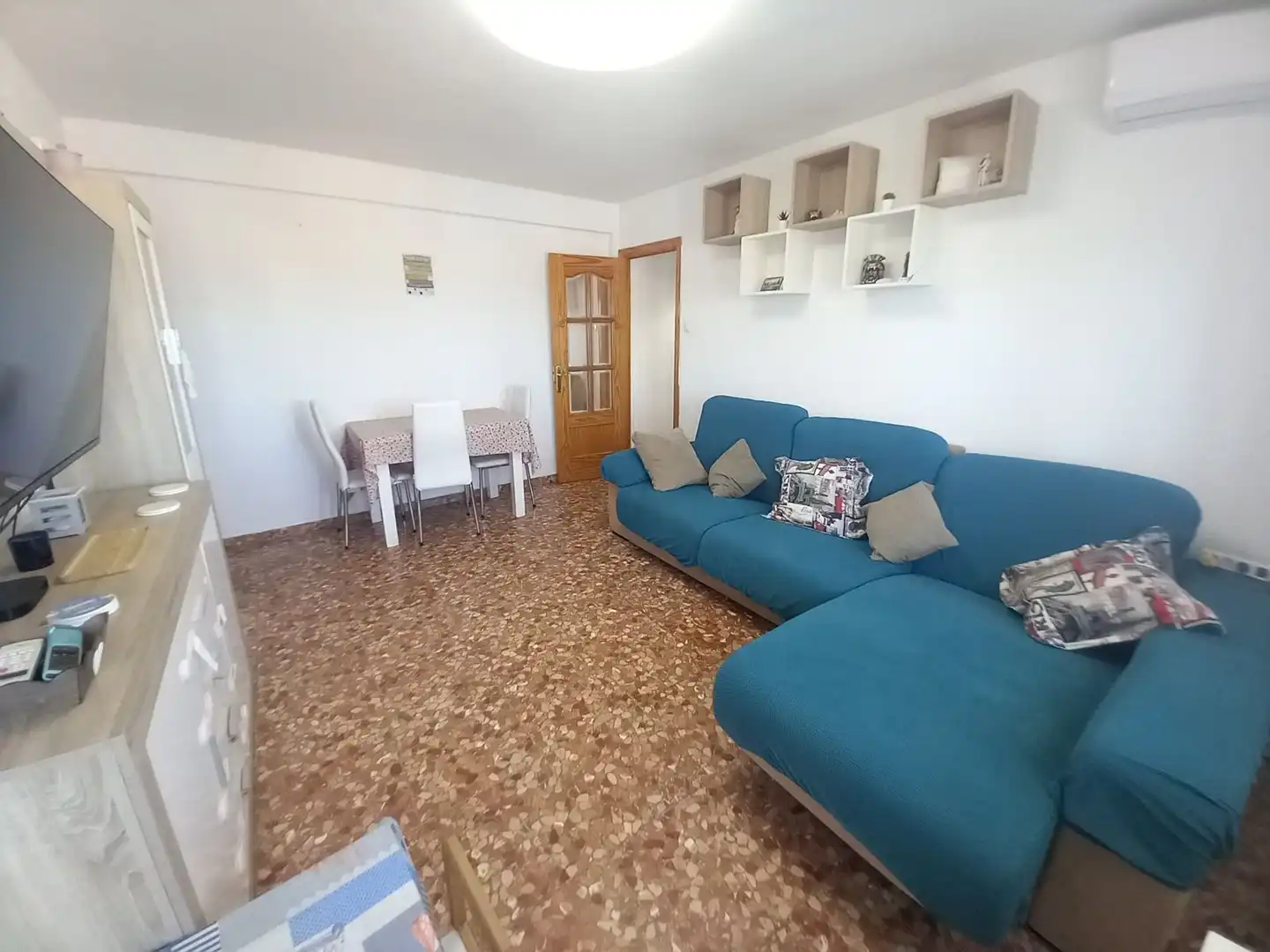 Sala d'estar de Pis en venda en Ronda amb Aire condicionat, Calefacció i Terrassa