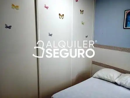 Habitación de Piso de alquiler en Miranda de Ebro con Calefacción, Terraza y Amueblado