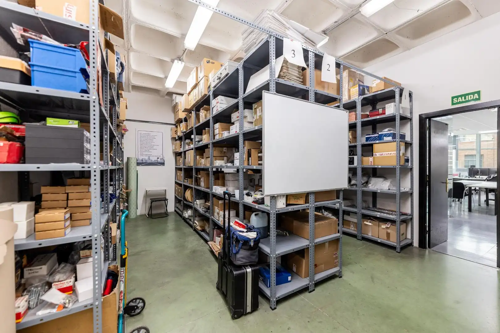 Nave industrial en venta en Madrid