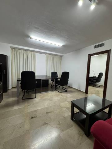 Oficina en Alquiler en Pajaritos