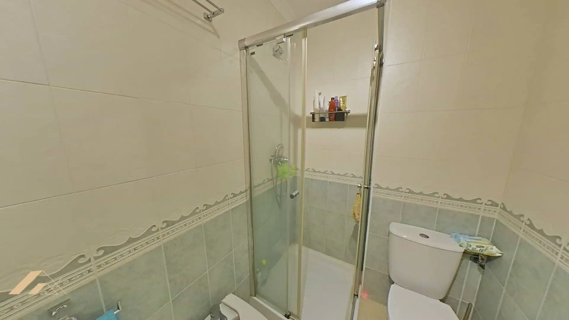 Bany de Apartament en venda en San Pedro del Pinatar amb Calefacció i Moblat
