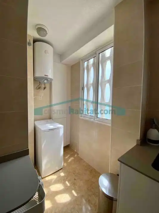 Baño de Ático en venta en Tavernes de la Valldigna con Terraza y Balcón