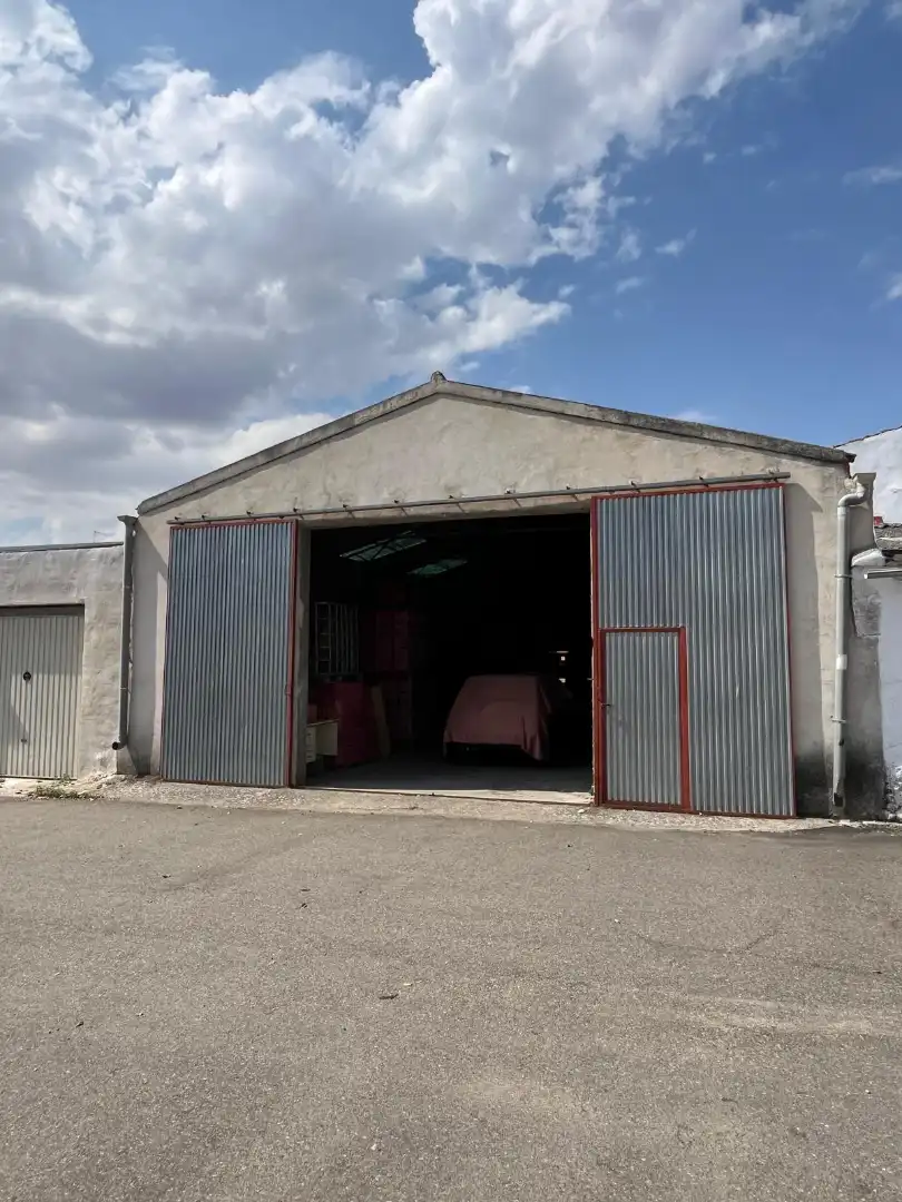 Exterior view of Industrial buildings for sale in Esguevillas de Esgueva