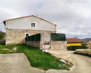 Vista exterior de Casa o xalet en venda en Santa Olalla de Bureba