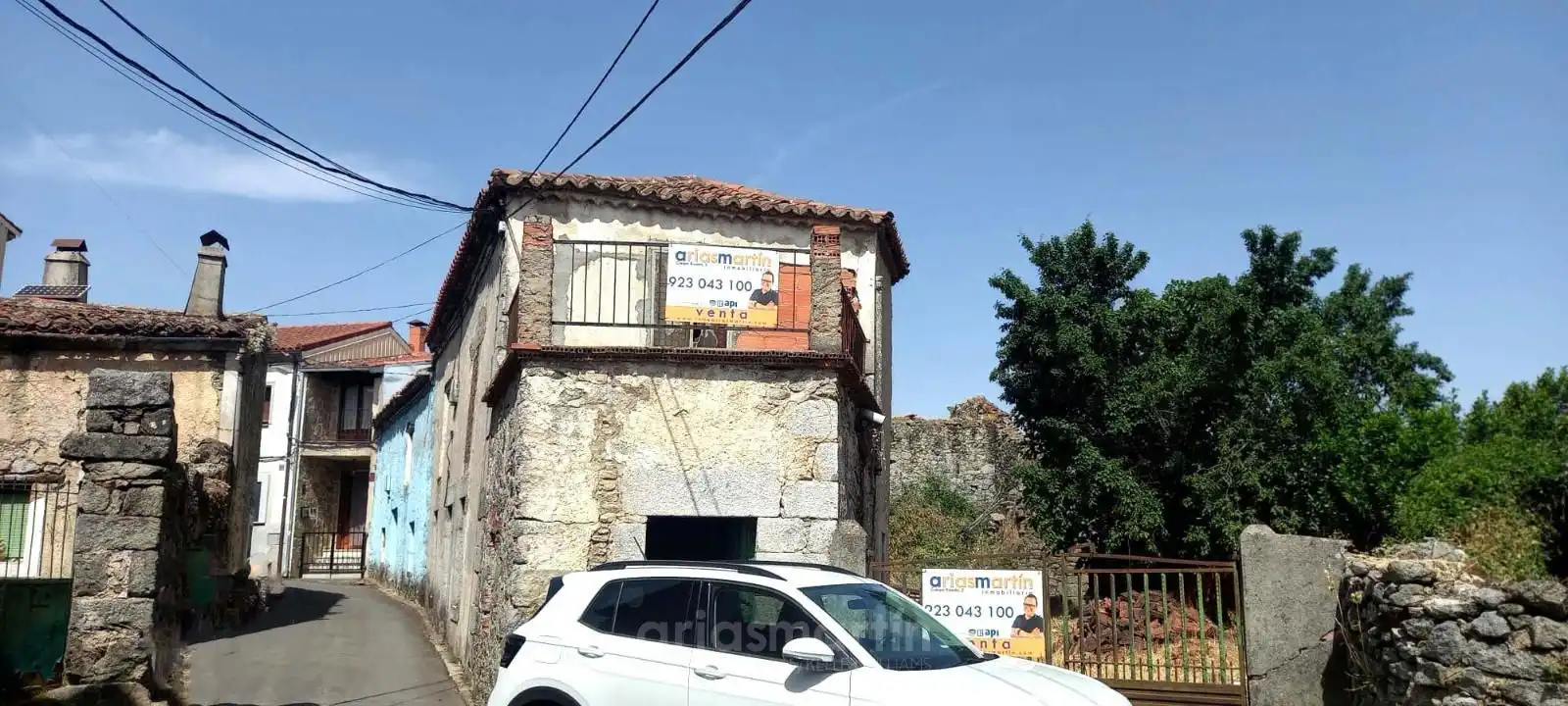 Vista exterior de Casa o chalet en venta en Linares de Riofrío