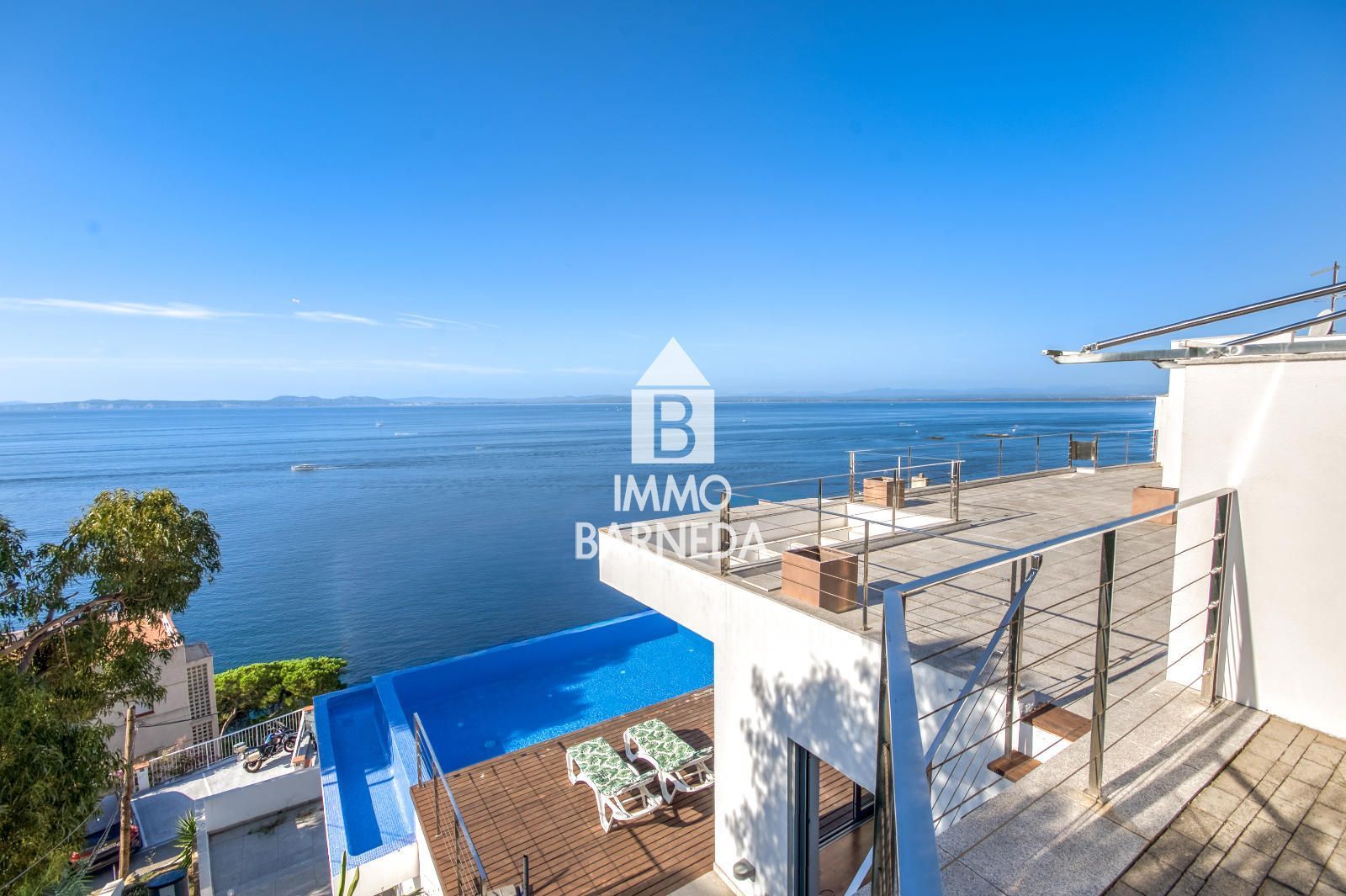 Terrace of House or chalet for sale in Roses  with Air Conditioner, Heating and Private garden