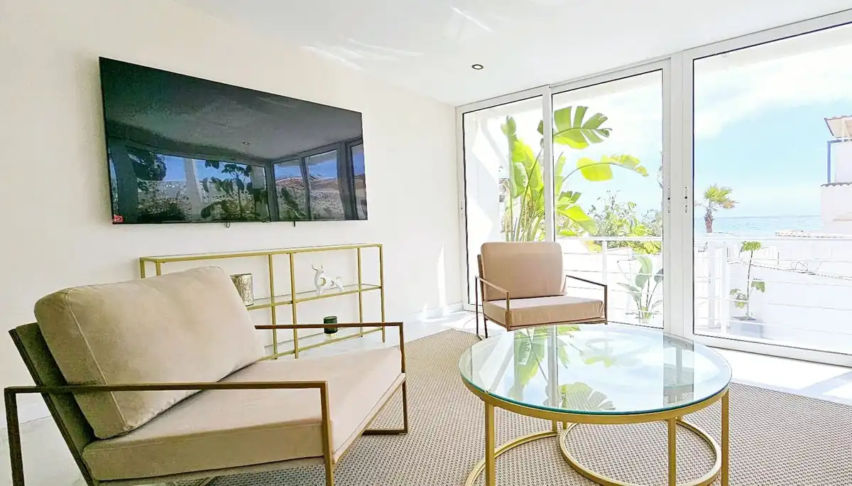 Casa con piscina en venta en Estepona - Estepona,Centro,Calle Moreno Torroba, imagen 7