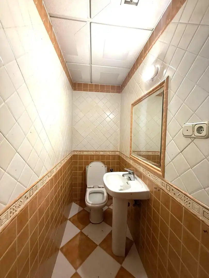 Bany de Casa o xalet en venda en Málaga amb Aire condicionat, Calefacció i Terrassa