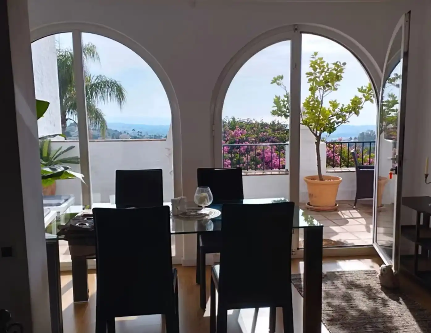 Apartamento con piscina en alquiler en La Quinta, imagen 18