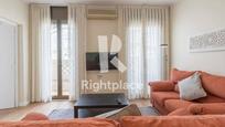 Sala d'estar de Apartament en venda en  Barcelona Capital amb Aire condicionat, Calefacció i Moblat