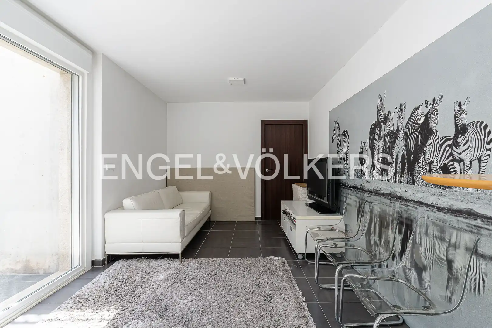 Sala de estar de Casa adosada en venta en Las Rozas de Madrid con Aire acondicionado, Calefacción y Jardín privado