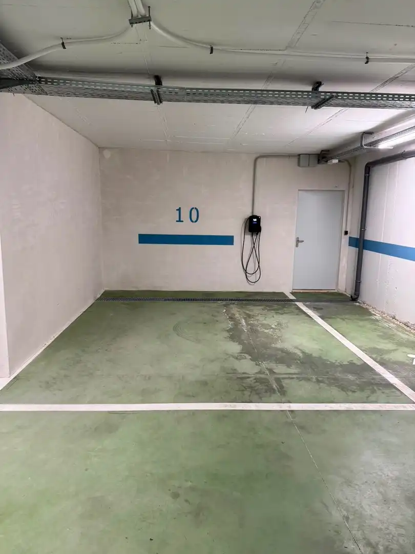 Parking of Houses for rent in Finestrat  with Air Conditioner, Heating and Private garden