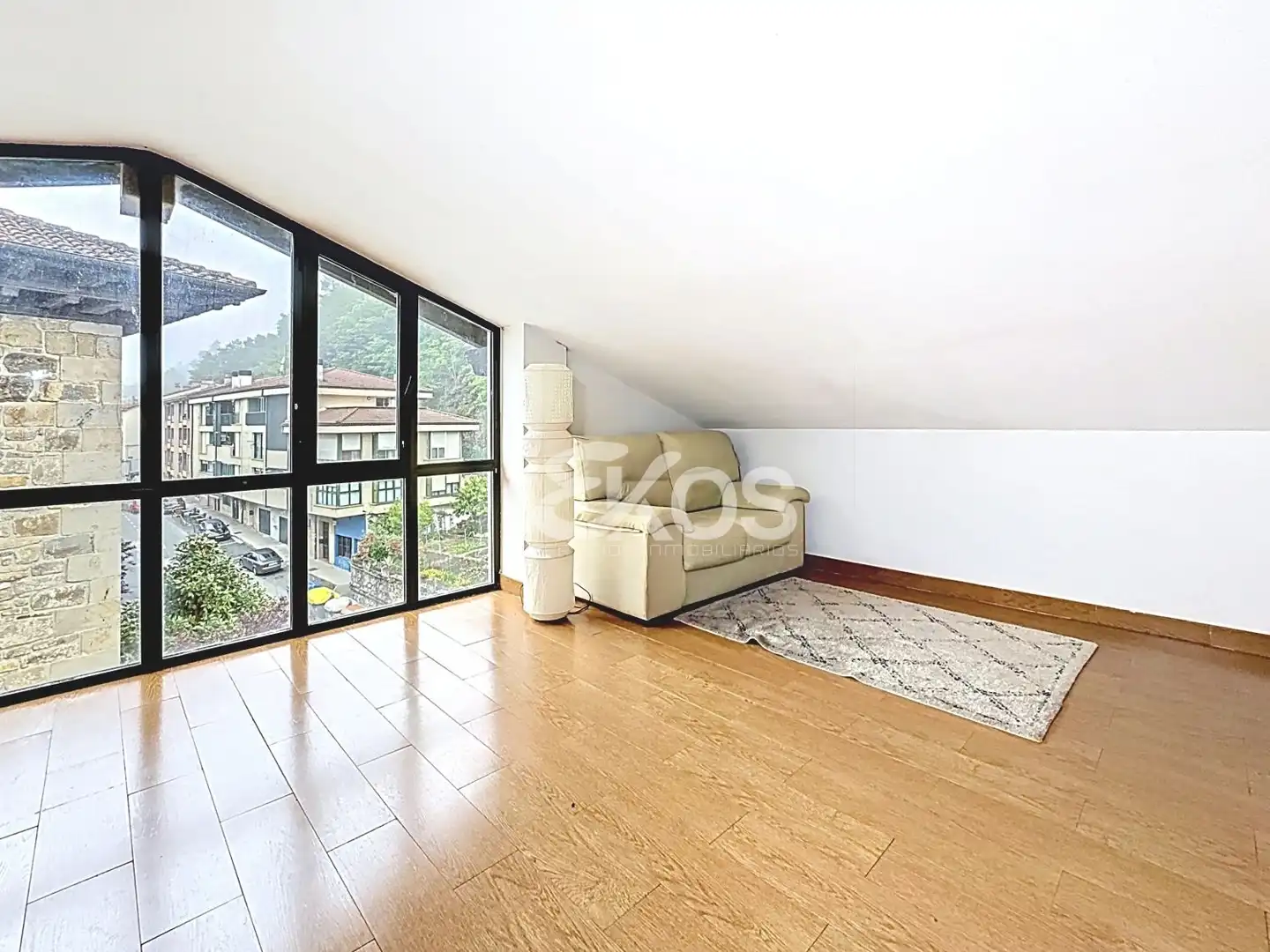 Schlafzimmer von Maisonette zum Verkauf in Eskoriatza mit Heizung und Balkon