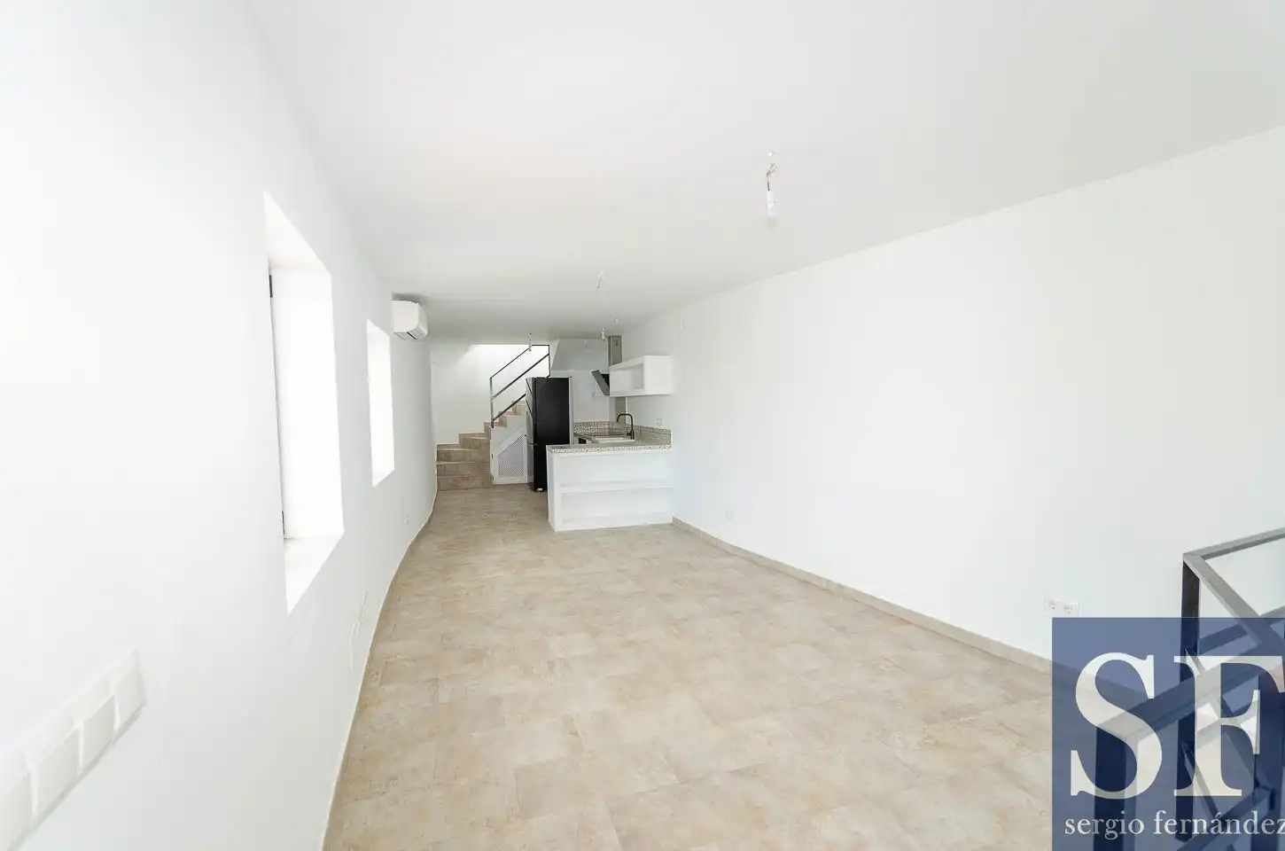 Casa adosada en venta en Sedella