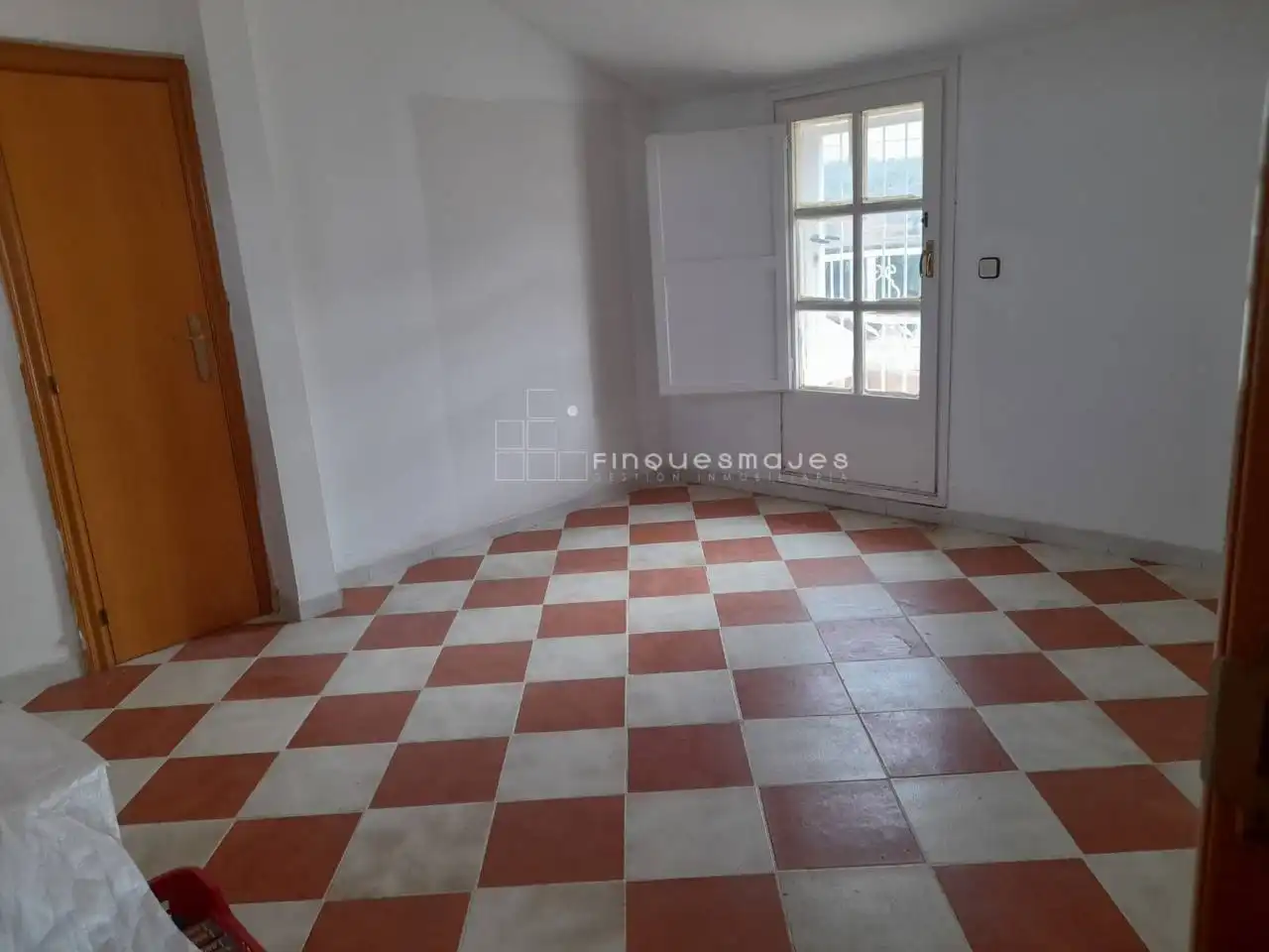 Country homes for sale in Sentmenat  with Air Conditioner, Heating and Private garden