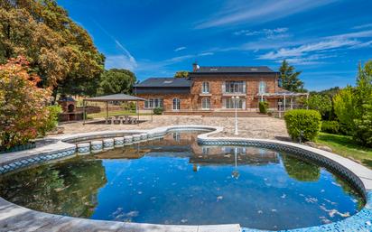 Piscina de Casa o xalet en venda en Guadarrama amb Piscina