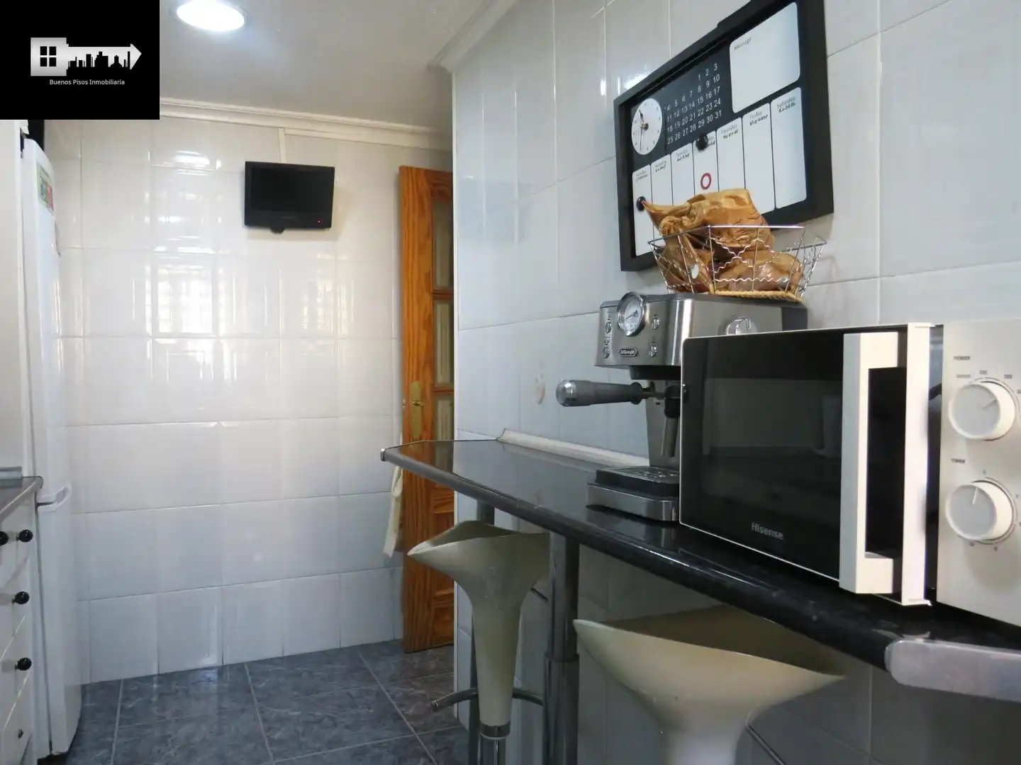 Cocina de Piso en venta en Alicante / Alacant con Aire acondicionado, Calefacción y Jardín privado