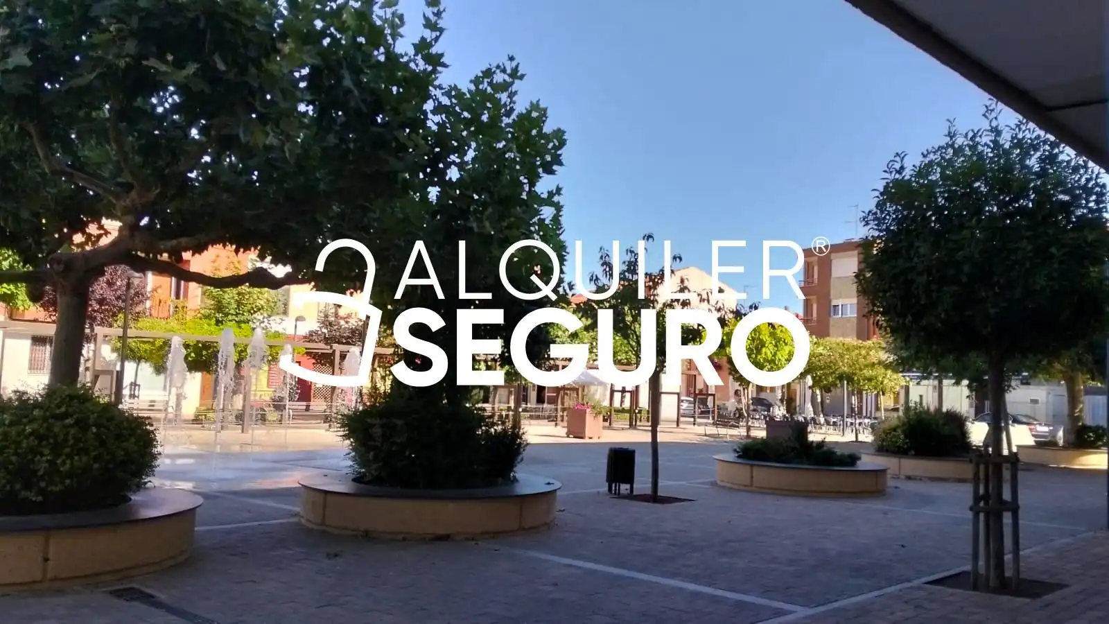 Außenansicht von Wohnung zur Miete in Santa María del Páramo mit Heizung, Terrasse und Möbliert