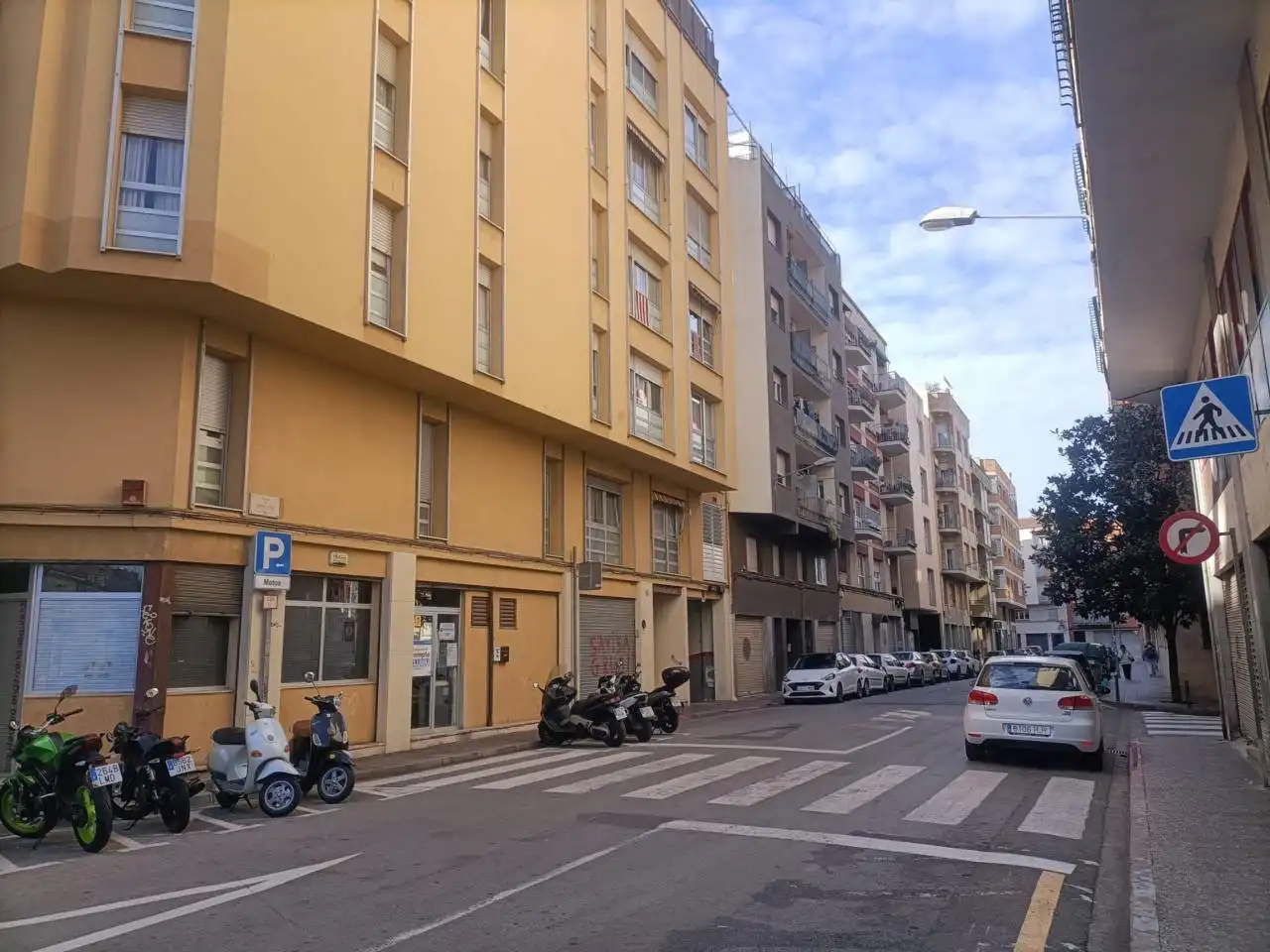 Garaje de alquiler en Calle Francesc Artau, 14, Sant Narcís