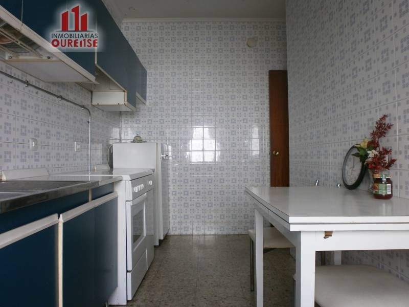 Kitchen of Flat for sale in Ourense Capital   with Balcony