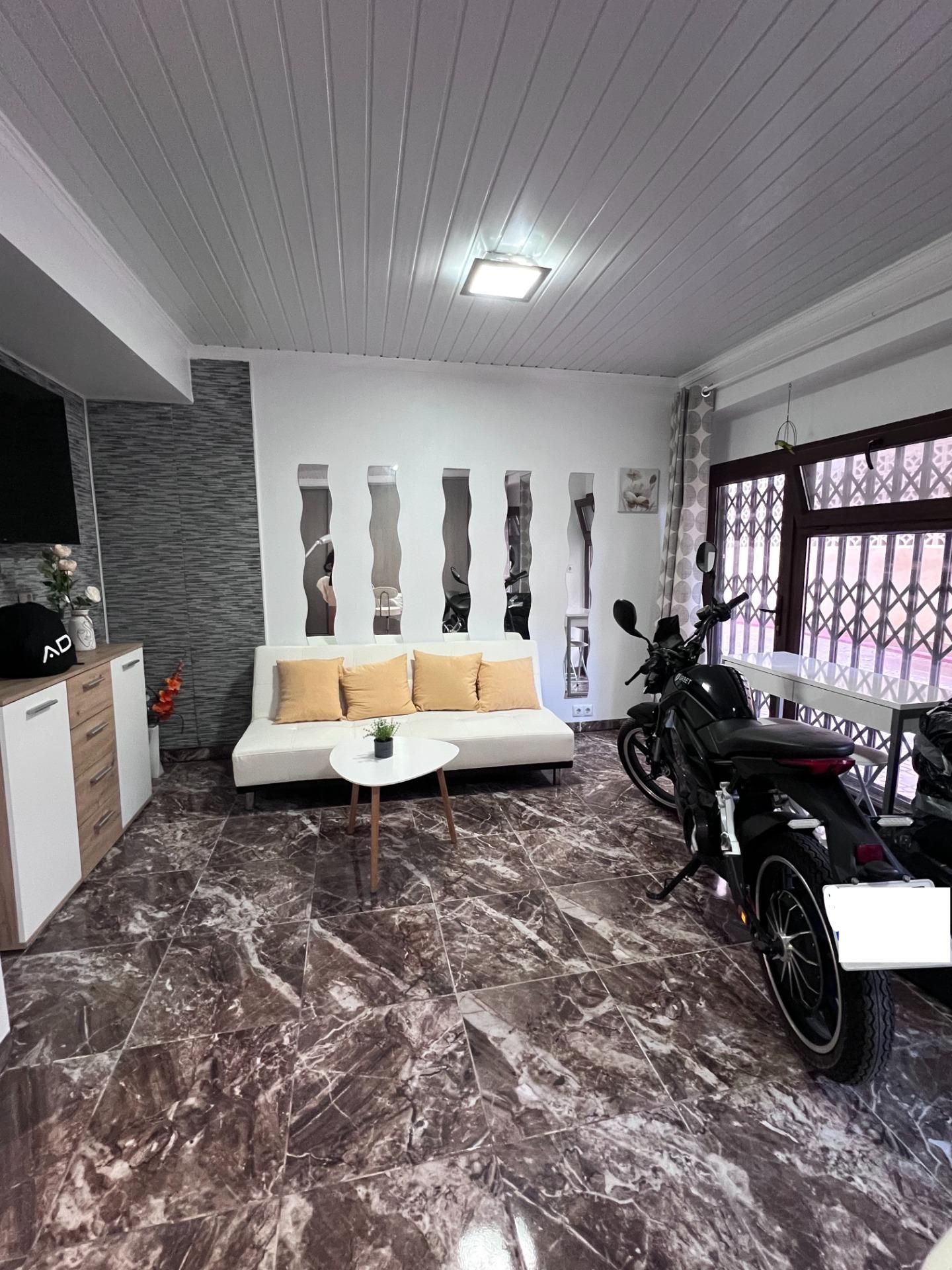 Premises for sale in Avenida de Inglaterra, 65, Los Europeos