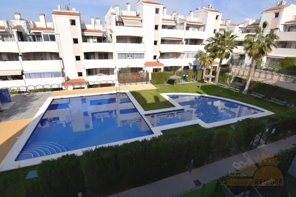 Piscina de Piso en venta en Molina de Segura con Aire acondicionado, Terraza y Trastero